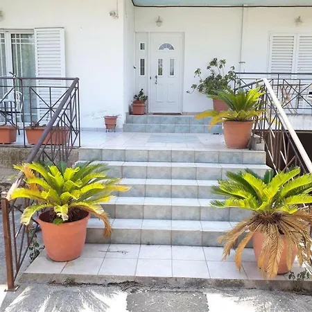 Appartement Tilemachos 2 Arachovitika